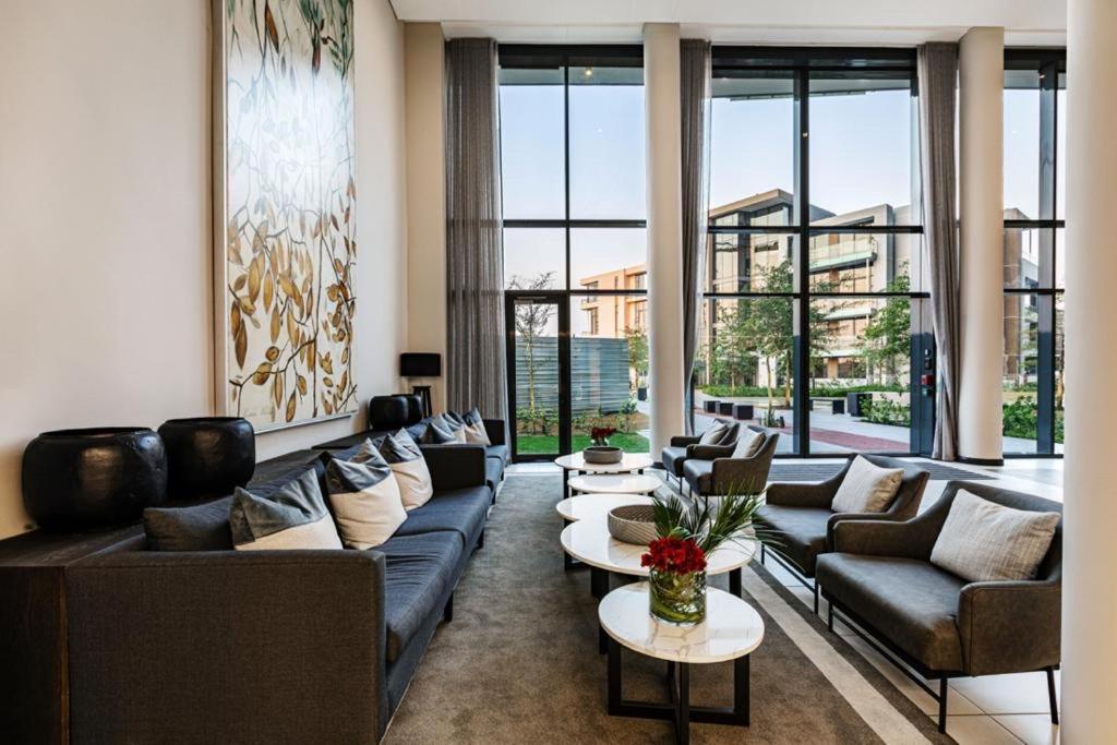 Menlyn Maine Residence Unit 1419 Pretoria-Noord Εξωτερικό φωτογραφία